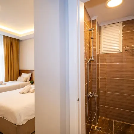 New Life Taksim 3*