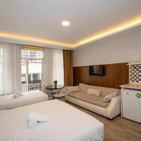 Aparthotel New Life Taksim *