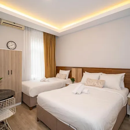 Aparthotel New Life Taksim *