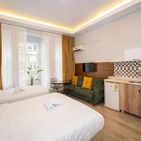 New Life Taksim 3* 이스탄불